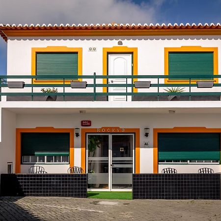 Rocky3 Hostel Angra do Heroismo Luaran gambar