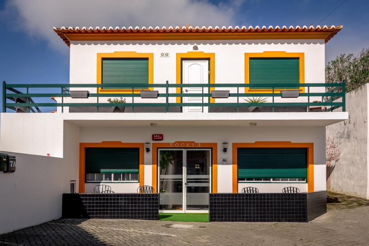 Rocky3 Hostel Angra do Heroismo Luaran gambar